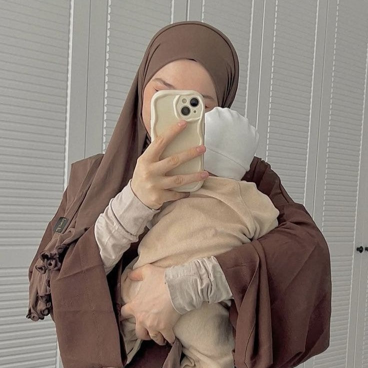 CUURA_Mom_Baby.jpg